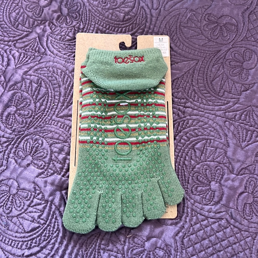 *$5 items are 5 for $15* Toesox barre socks